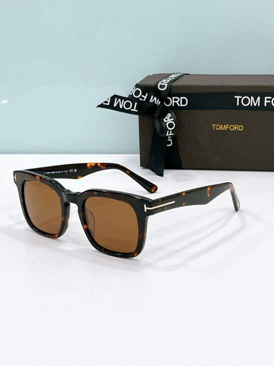 Picture of Tom Ford Sunglasses _SKUfw76706167fw